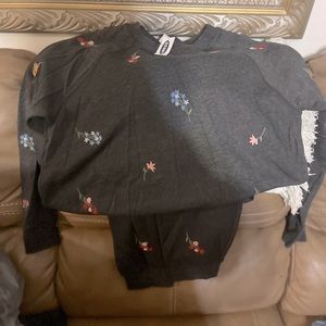 Sweat pants and sweatshirt set
